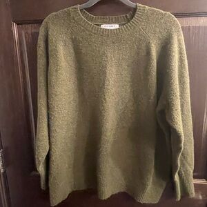 Old Navy Women’s Olive Green Crewneck Sweater